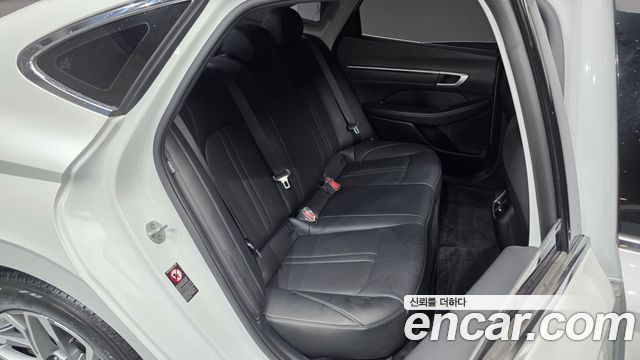 Hyundai Sonata (DN8) 2.0 Premium Plus 2022 — фото 11