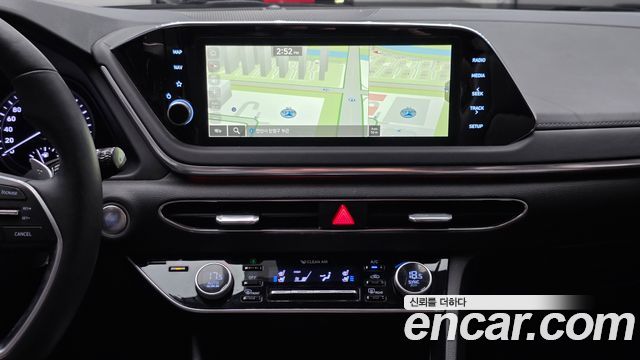 Hyundai Sonata (DN8) 2.0 Premium Plus 2022 — фото 12