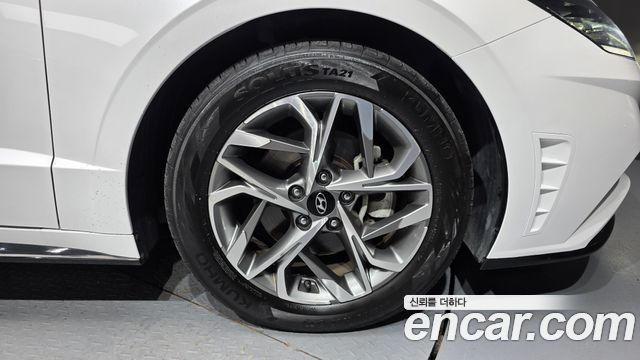 Hyundai Sonata (DN8) 2.0 Premium Plus 2022 — фото 21