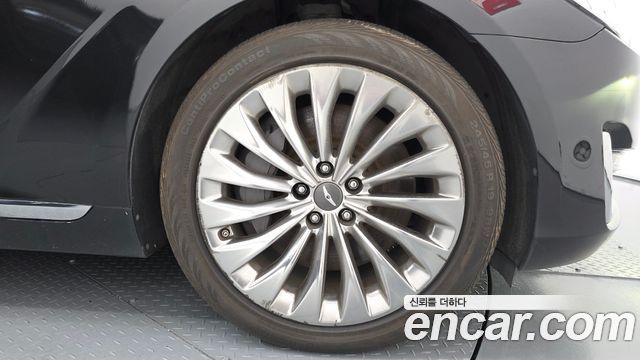 Genesis EQ900 3.8 GDI AWD Prestige 2018 — фото 5