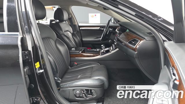Genesis EQ900 3.8 GDI AWD Prestige 2018 — фото 11