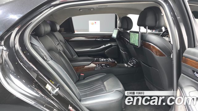 Genesis EQ900 3.8 GDI AWD Prestige 2018 — фото 12
