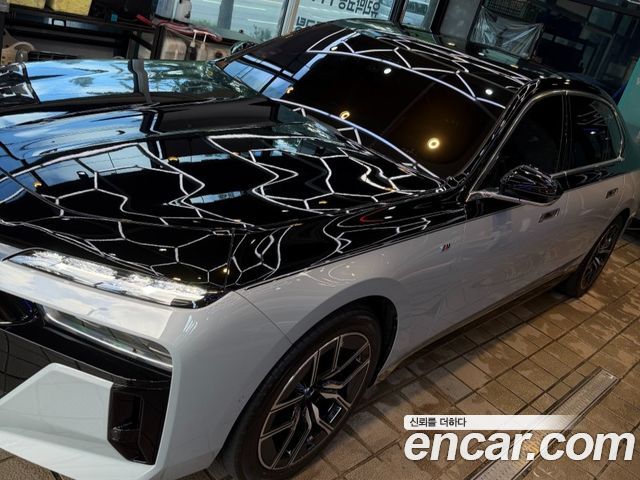 BMW 7 Series (G70) 740i xDrive M Sport 2024 — фото 5