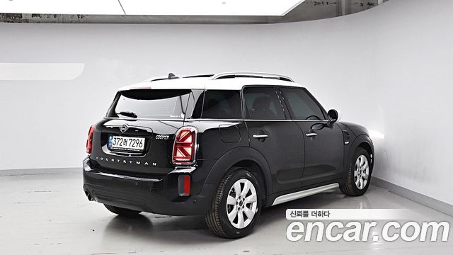 MINI Cooper Countryman Classic 2nd 2022 — фото 2
