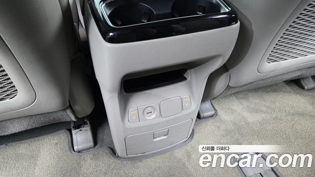 Kia Carnival 11-Seater Prestige 2019 — фото 19