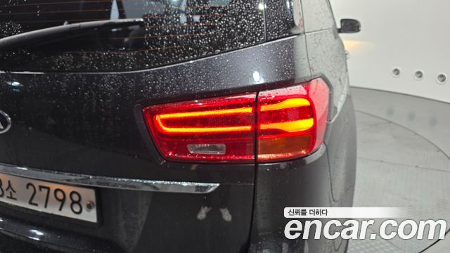 Kia Carnival 11-Seater Prestige 2019 — фото 23