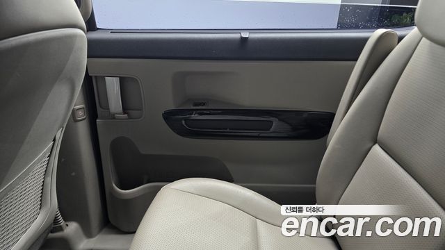 Kia Carnival 11-Seater Prestige 2019 — фото 25