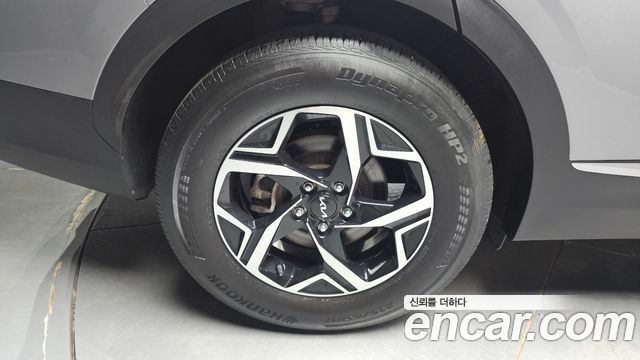 Kia Sportage (V) Diesel 2.0 2WD Trendy 2023 — фото 5