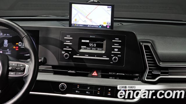Kia Sportage (V) Diesel 2.0 2WD Trendy 2023 — фото 14