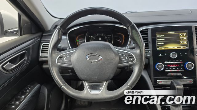 Renault Korea SM6 2.0 GDe LE 2016 — фото 13