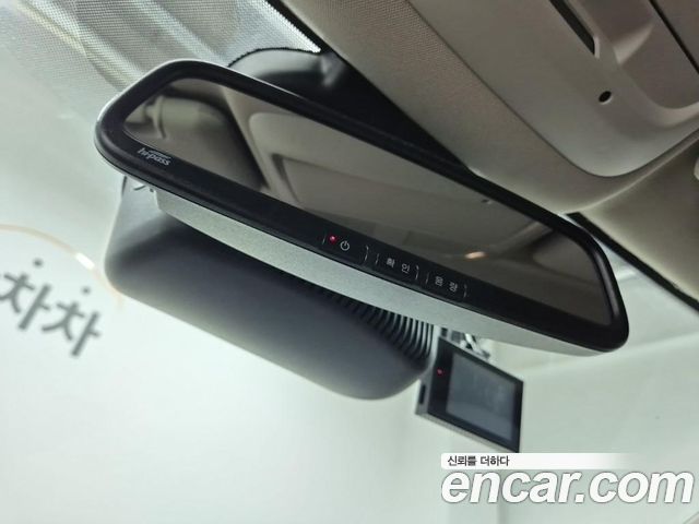 Renault Korea QM6 2.0 LPe RE Signature 2WD 2023 — фото 21