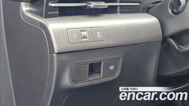 Hyundai Kona Electric (SX2) Long Range Premium 2023 — фото 16
