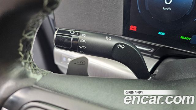 Hyundai Kona Electric (SX2) Long Range Premium 2023 — фото 18