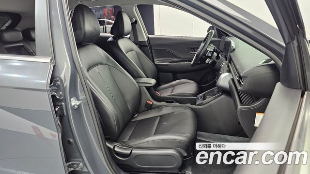 Hyundai Kona Electric (SX2) Long Range Premium 2023 — фото 26