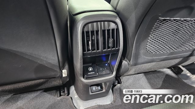Hyundai Kona Electric (SX2) Long Range Premium 2023 — фото 28