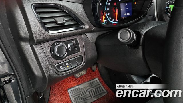 Chevrolet Next Spark Van 2017 — фото 18