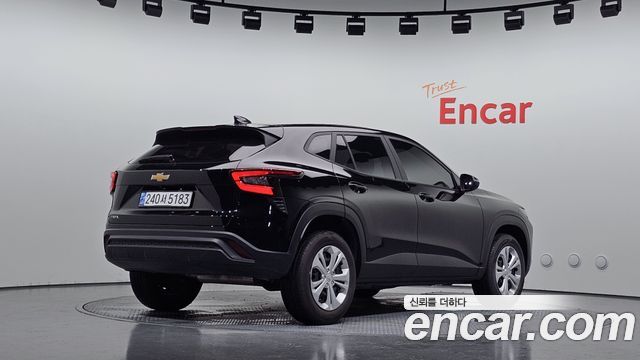 Chevrolet Trax Crossover 1.2 LS 2025 — фото 2