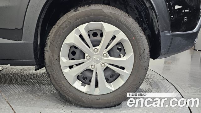 Chevrolet Trax Crossover 1.2 LS 2025 — фото 27
