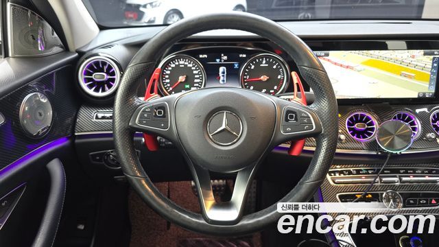 Mercedes-Benz E-Class (W213) E220d Avantgarde 2018 — фото 13