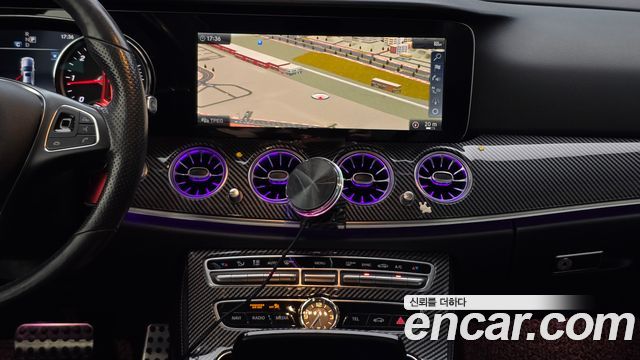 Mercedes-Benz E-Class (W213) E220d Avantgarde 2018 — фото 18