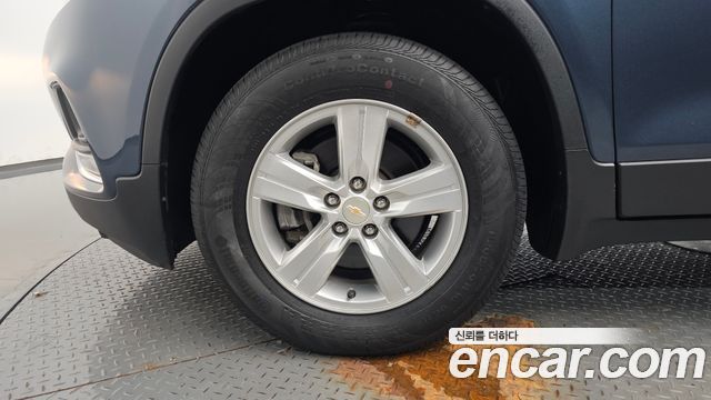 Chevrolet Trax 1.4 LT 2021 — фото 5