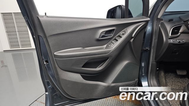 Chevrolet Trax 1.4 LT 2021 — фото 24