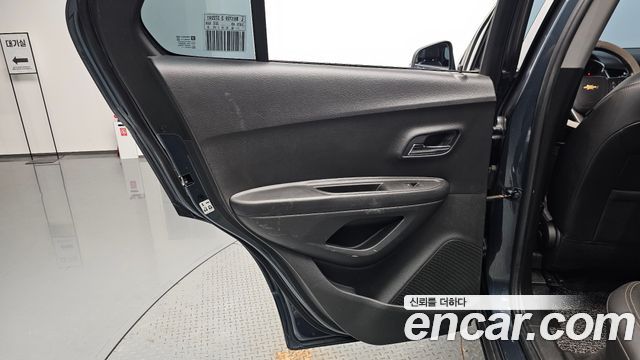 Chevrolet Trax 1.4 LT 2021 — фото 25