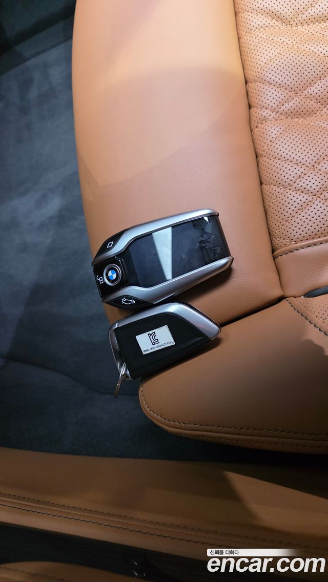 BMW 7 Series (G11) 740i Design Pure Excellence 2020 — фото 20