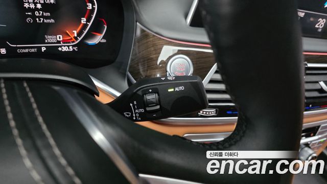 BMW 7 Series (G11) 740i Design Pure Excellence 2020 — фото 28