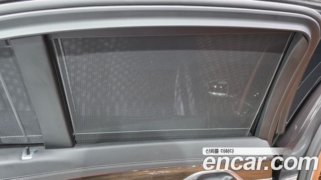 BMW 7 Series (G11) 740i Design Pure Excellence 2020 — фото 36