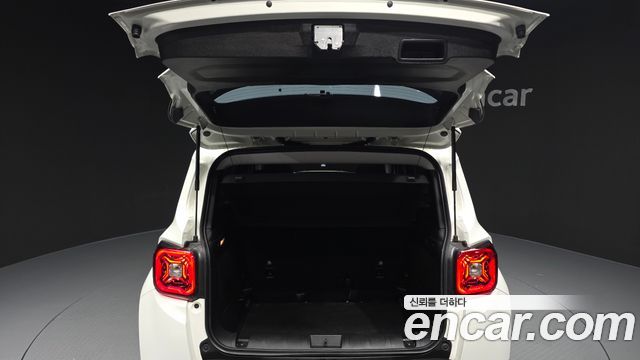 Jeep Renegade 1.6 Diesel Limited 2020 — фото 20