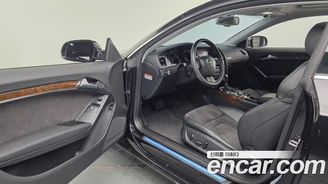 Audi A5 2.0 TFSI Quattro 8T3 2011 — фото 10