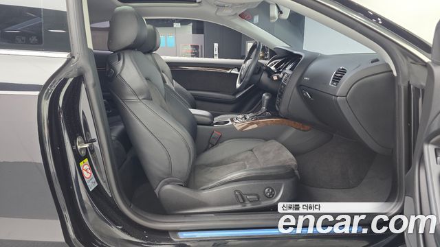 Audi A5 2.0 TFSI Quattro 8T3 2011 — фото 11