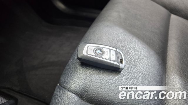 BMW 5 Series (F10) 520d 2013 — фото 16