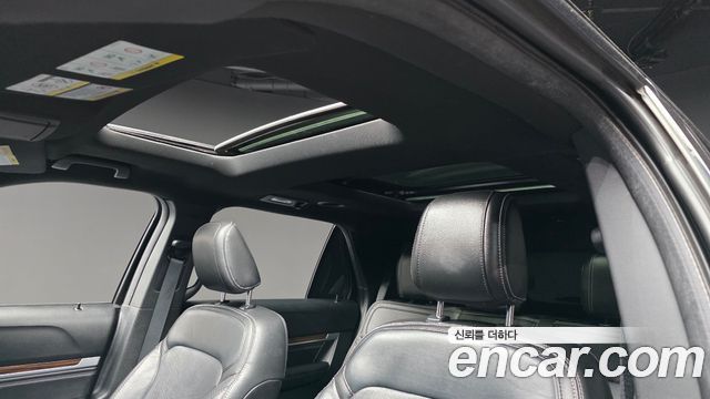 Ford Explorer 2.3 Limited 4WD 5th 2018 — фото 19