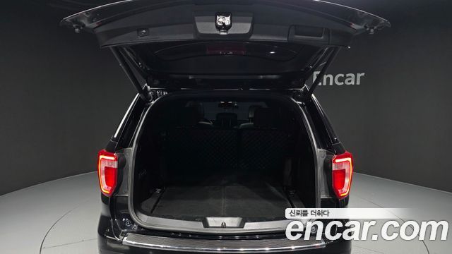 Ford Explorer 2.3 Limited 4WD 5th 2018 — фото 20