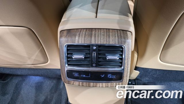 Kia K9 (II) 3.8 GDI AWD Platinum 2022 — фото 34