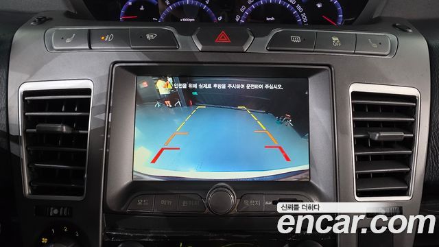 KG Mobility (SsangYong) Korando Turismo 4WD RX 9-seater 2016 — фото 16
