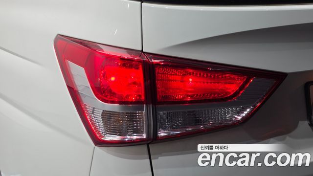 KG Mobility (SsangYong) Korando Turismo 4WD RX 9-seater 2016 — фото 23