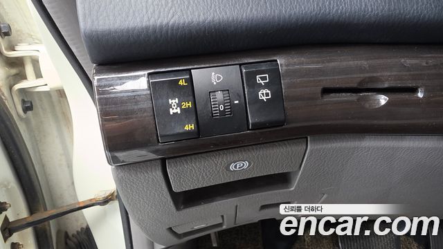 KG Mobility (SsangYong) Korando Turismo 4WD RX 9-seater 2016 — фото 27
