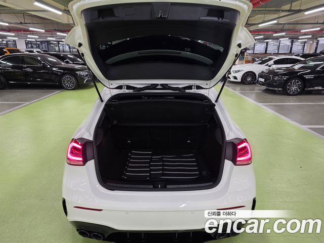 Mercedes-Benz A-Class (W177) AMG A45 4MAITC+ Hatchback 2021 — фото 7