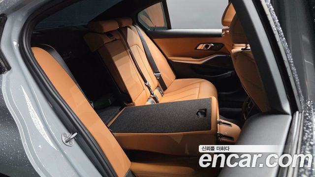 BMW 3 Series (G20) 320i M Sport 2025 — фото 16
