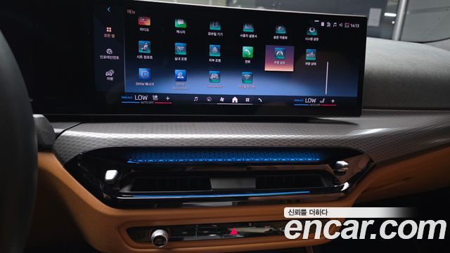 BMW 3 Series (G20) 320i M Sport 2025 — фото 19