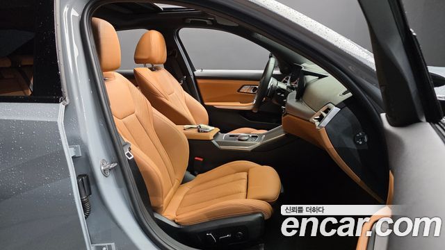 BMW 3 Series (G20) 320i M Sport 2025 — фото 32