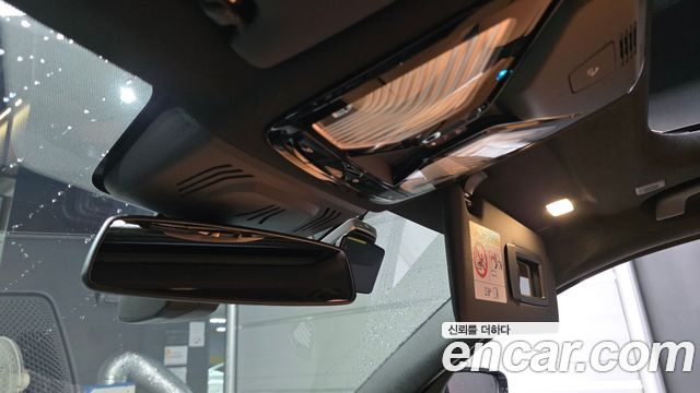 BMW 3 Series (G20) 320i M Sport 2025 — фото 37