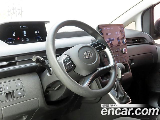 Hyundai Staria Cargo 3-Seater Smart 2022 — фото 8