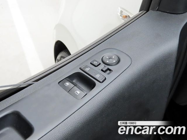 Hyundai Staria Cargo 3-Seater Smart 2022 — фото 16