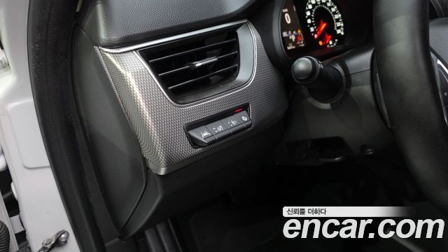 Renault Korea XM3 1.6 GTe RE 2023 — фото 18
