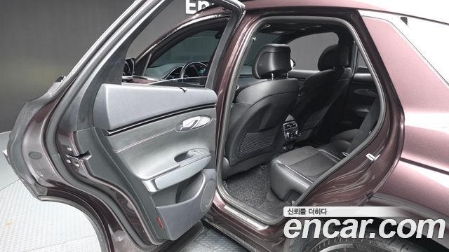 Genesis GV70 2.5T Gasoline 2WD 2021 — фото 32