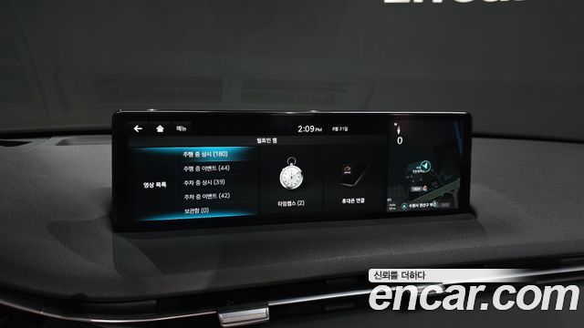 Genesis GV70 2.5T Gasoline 2WD 2021 — фото 37